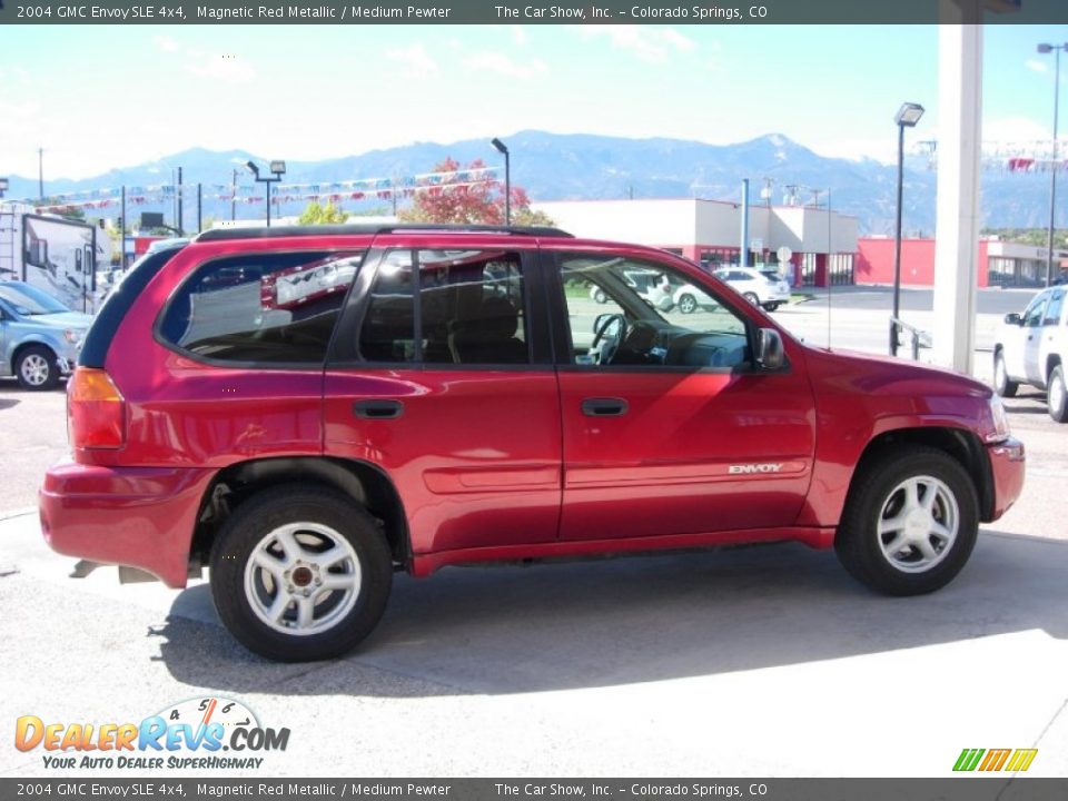 2004 GMC Envoy SLE 4x4 Magnetic Red Metallic / Medium Pewter Photo #6