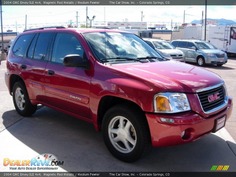 2004 GMC Envoy SLE 4x4 Magnetic Red Metallic / Medium Pewter Photo #7