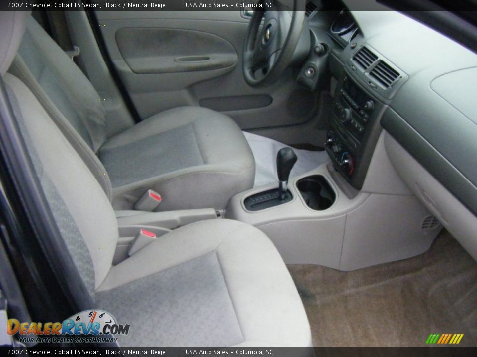2007 Chevrolet Cobalt LS Sedan Black / Neutral Beige Photo #18