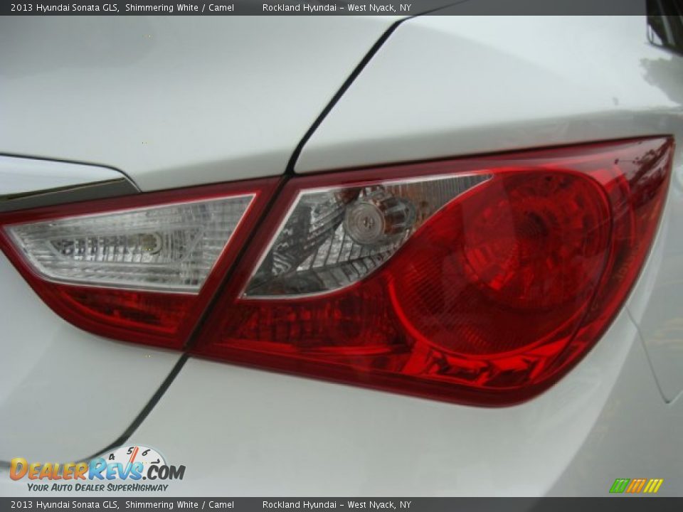 2013 Hyundai Sonata GLS Shimmering White / Camel Photo #22