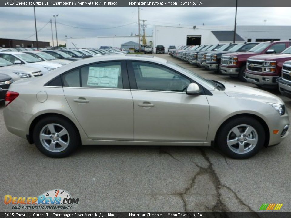 2015 Chevrolet Cruze LT Champagne Silver Metallic / Jet Black Photo #6
