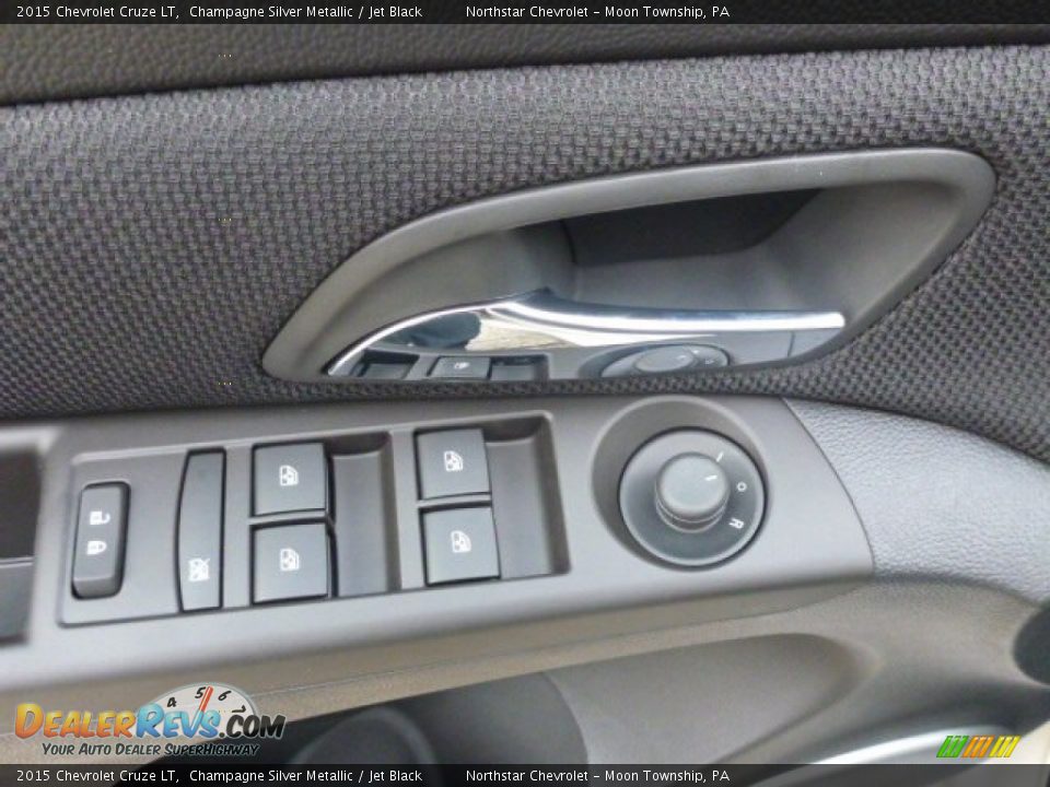 2015 Chevrolet Cruze LT Champagne Silver Metallic / Jet Black Photo #13