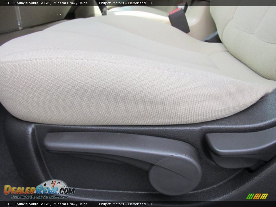 2012 Hyundai Santa Fe GLS Mineral Gray / Beige Photo #32