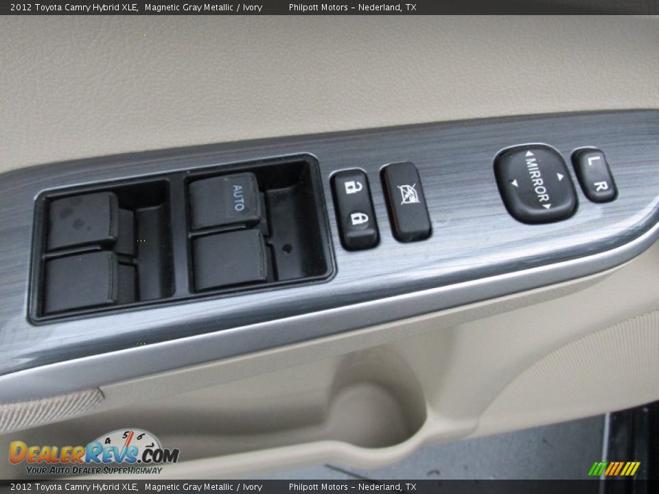 2012 Toyota Camry Hybrid XLE Magnetic Gray Metallic / Ivory Photo #33