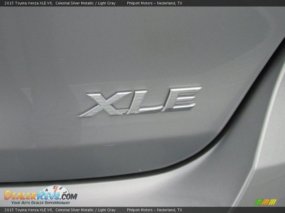 2015 Toyota Venza XLE V6 Celestial Silver Metallic / Light Gray Photo #15