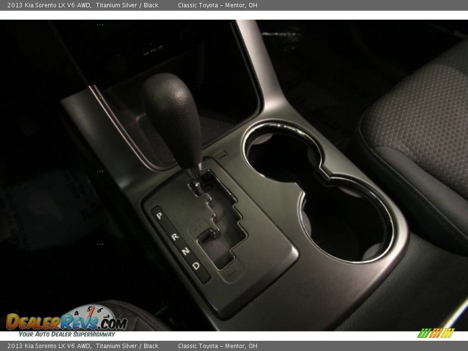 2013 Kia Sorento LX V6 AWD Titanium Silver / Black Photo #9