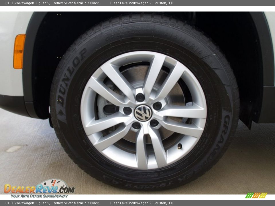 2013 Volkswagen Tiguan S Reflex Silver Metallic / Black Photo #5
