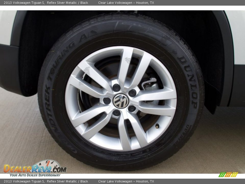 2013 Volkswagen Tiguan S Reflex Silver Metallic / Black Photo #11