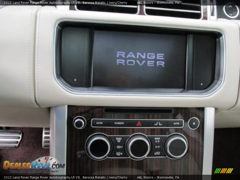 Controls of 2013 Land Rover Range Rover Autobiography LR V8 Photo #15