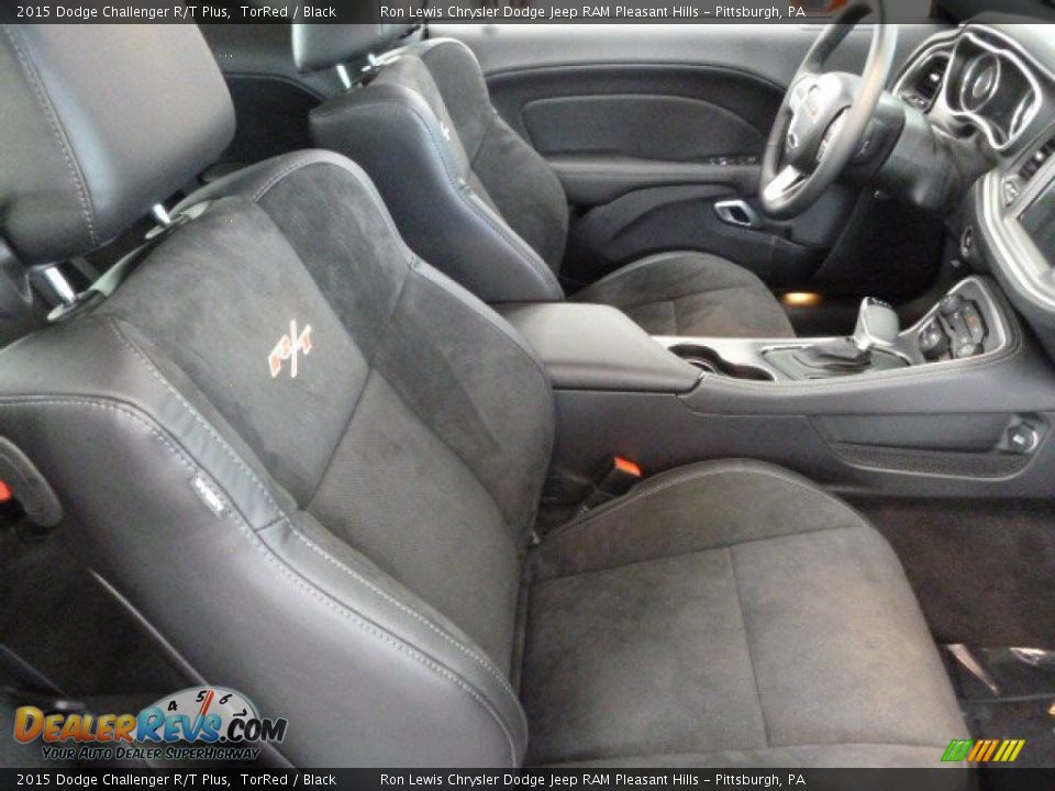 Front Seat of 2015 Dodge Challenger R/T Plus Photo #9