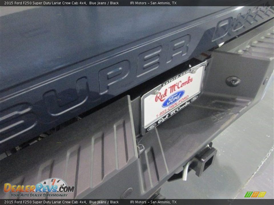 2015 Ford F250 Super Duty Lariat Crew Cab 4x4 Blue Jeans / Black Photo #6