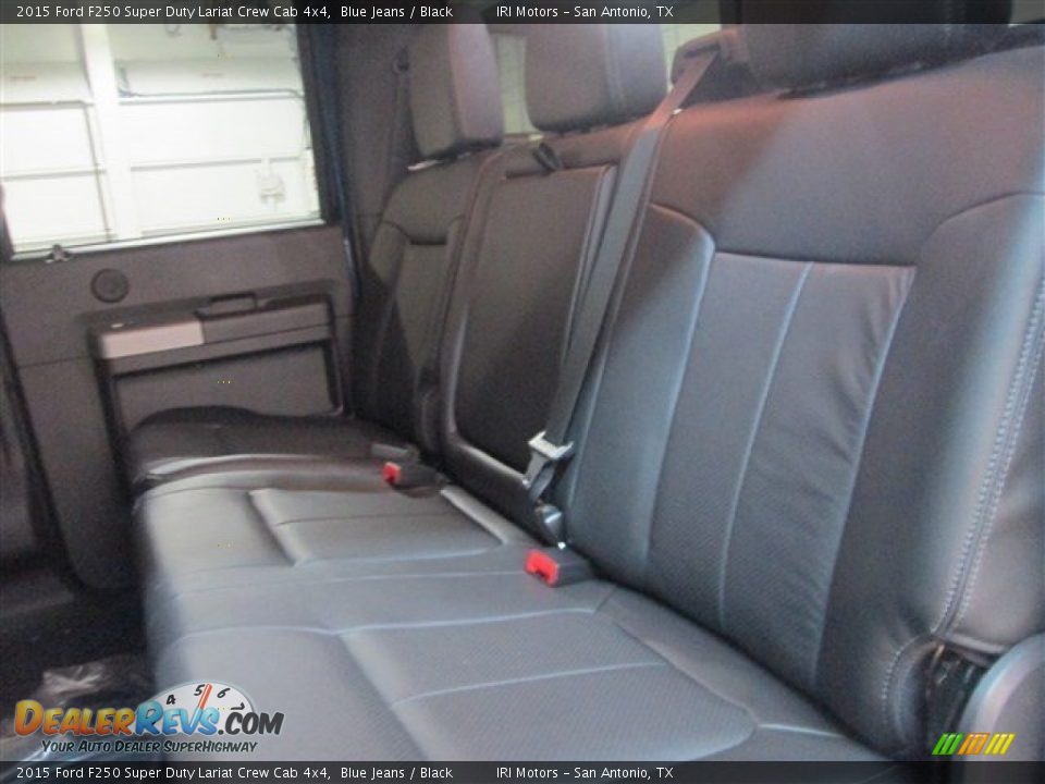 2015 Ford F250 Super Duty Lariat Crew Cab 4x4 Blue Jeans / Black Photo #11