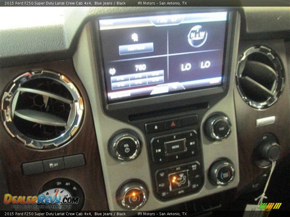2015 Ford F250 Super Duty Lariat Crew Cab 4x4 Blue Jeans / Black Photo #16