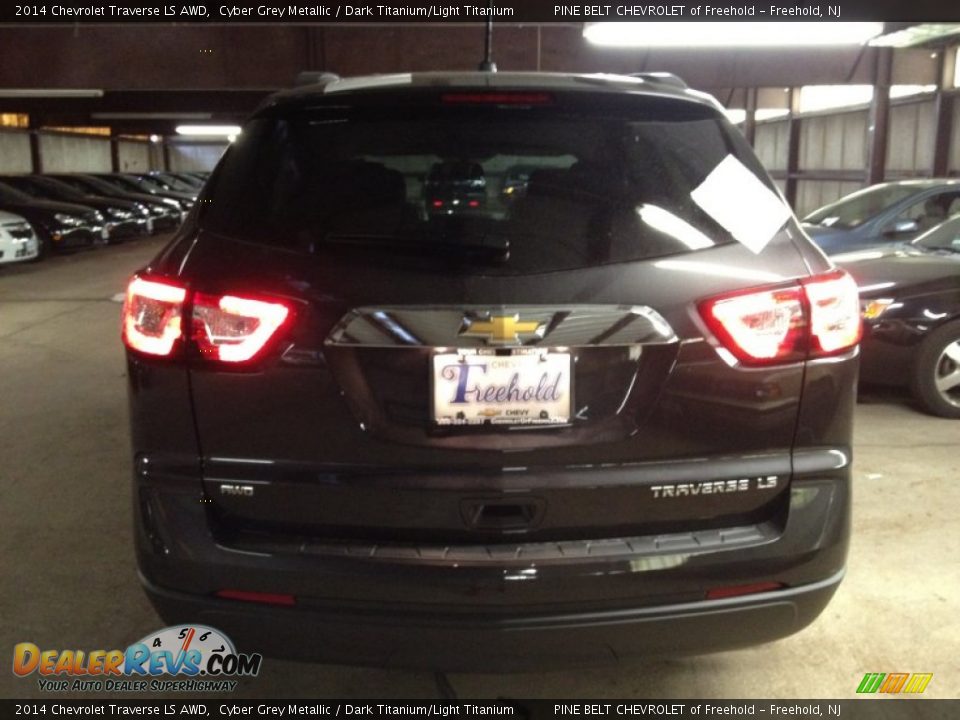 2014 Chevrolet Traverse LS AWD Cyber Grey Metallic / Dark Titanium/Light Titanium Photo #5