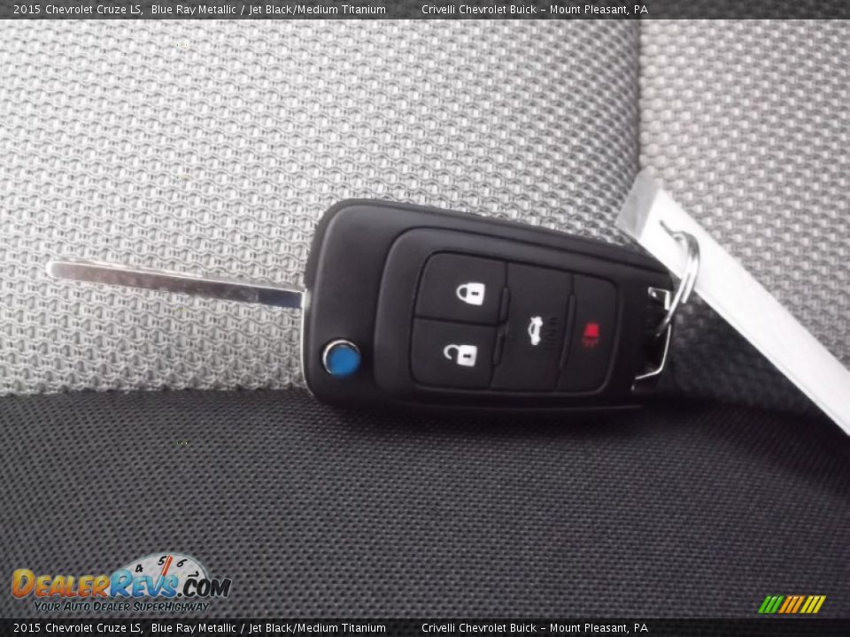 Keys of 2015 Chevrolet Cruze LS Photo #19