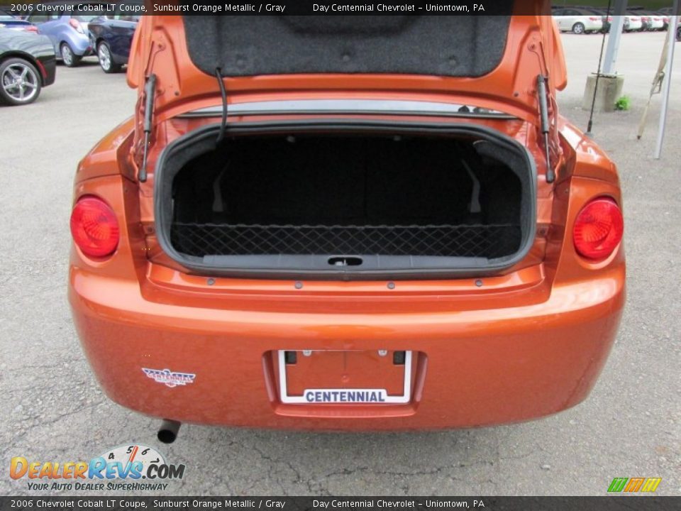 2006 Chevrolet Cobalt LT Coupe Sunburst Orange Metallic / Gray Photo #17