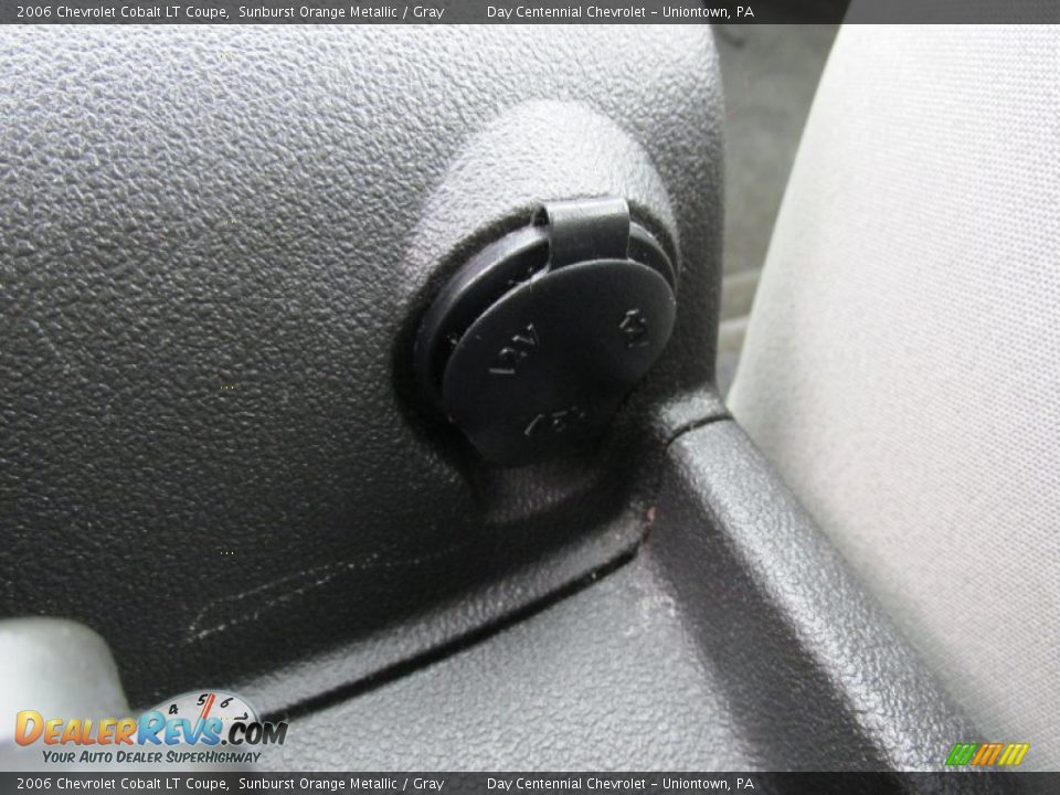2006 Chevrolet Cobalt LT Coupe Sunburst Orange Metallic / Gray Photo #28