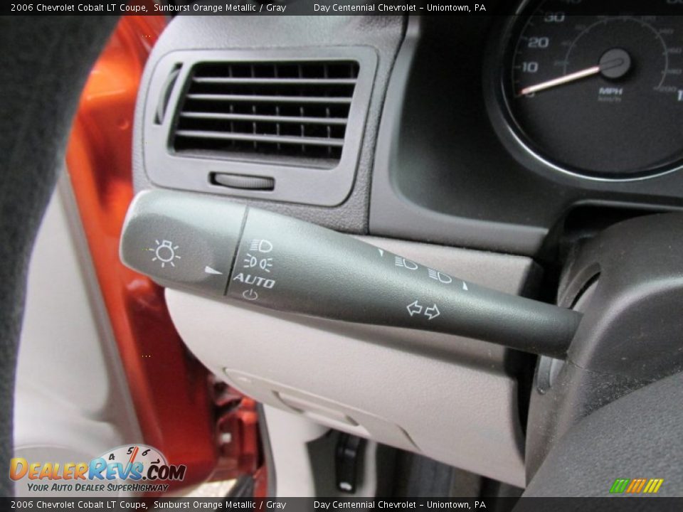 2006 Chevrolet Cobalt LT Coupe Sunburst Orange Metallic / Gray Photo #34