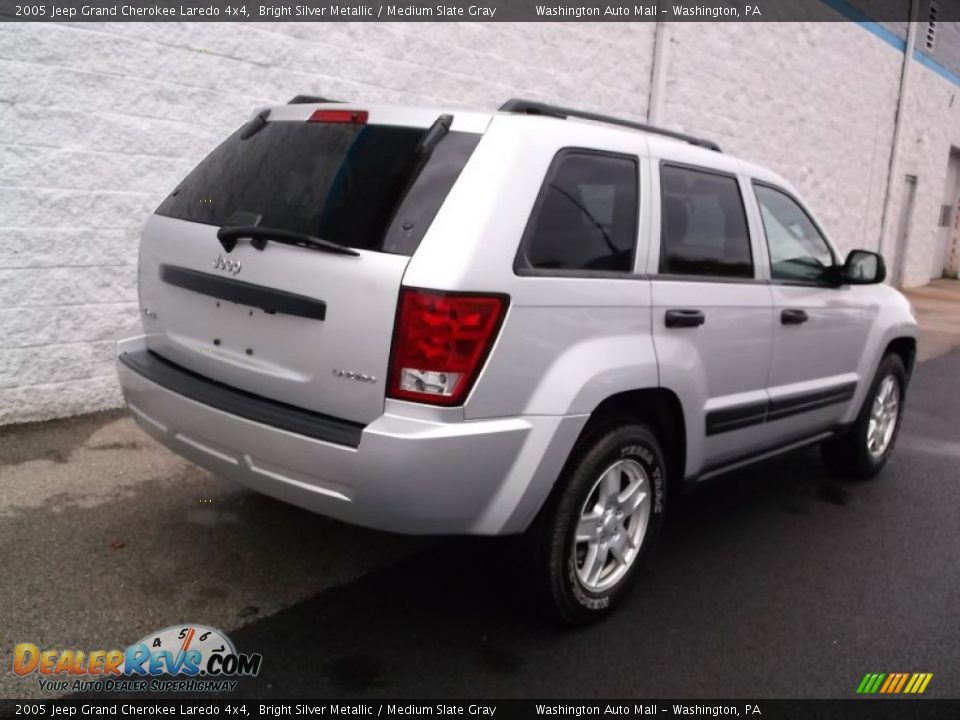 2005 Jeep Grand Cherokee Laredo 4x4 Bright Silver Metallic / Medium Slate Gray Photo #8
