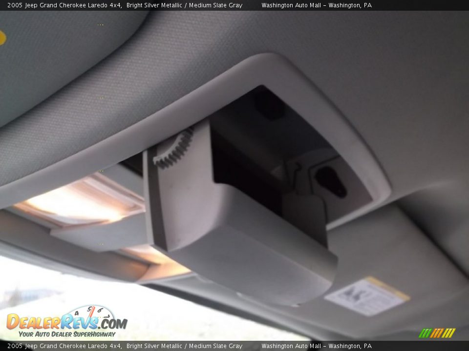 2005 Jeep Grand Cherokee Laredo 4x4 Bright Silver Metallic / Medium Slate Gray Photo #16