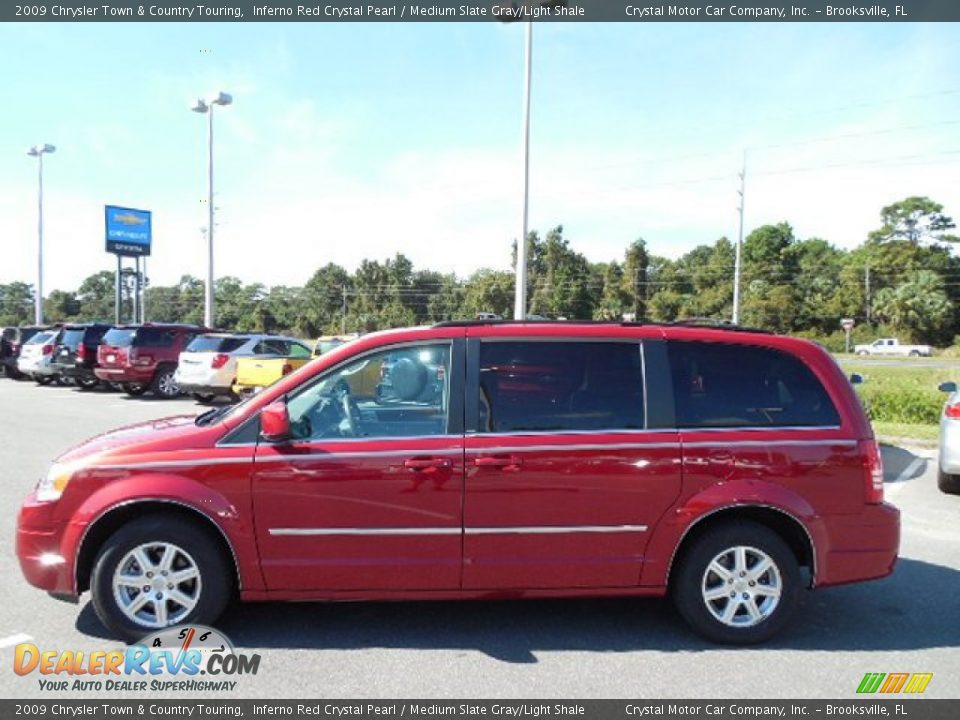 2009 Chrysler Town & Country Touring Inferno Red Crystal Pearl / Medium Slate Gray/Light Shale Photo #2