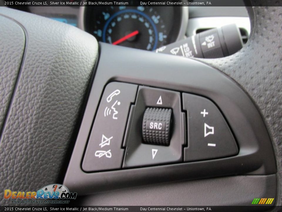 Controls of 2015 Chevrolet Cruze LS Photo #18
