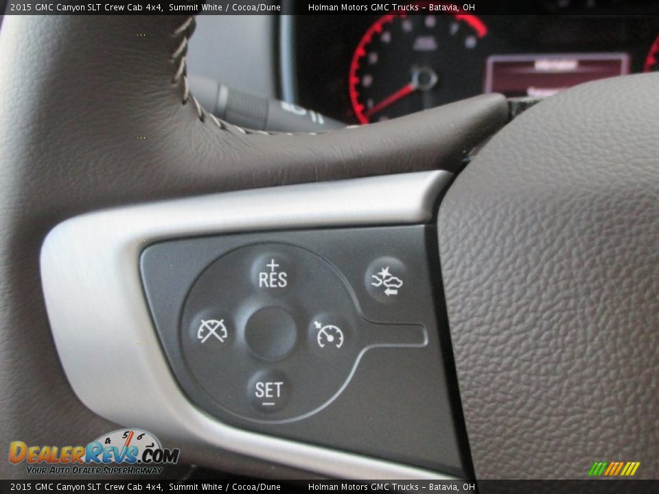 Controls of 2015 GMC Canyon SLT Crew Cab 4x4 Photo #20