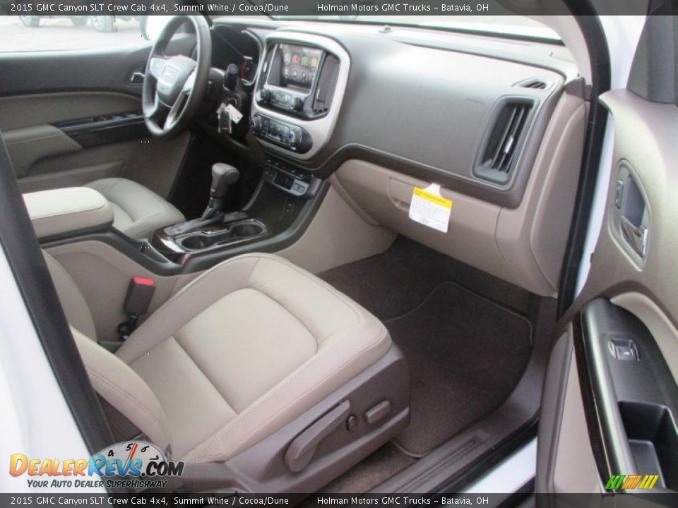 Front Seat of 2015 GMC Canyon SLT Crew Cab 4x4 Photo #33