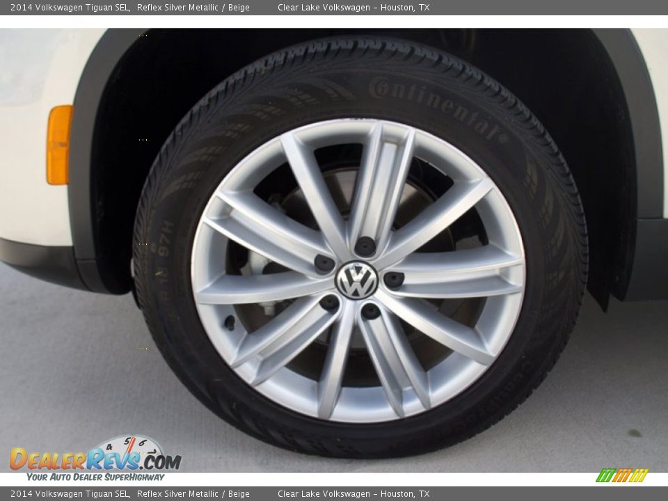 2014 Volkswagen Tiguan SEL Reflex Silver Metallic / Beige Photo #7