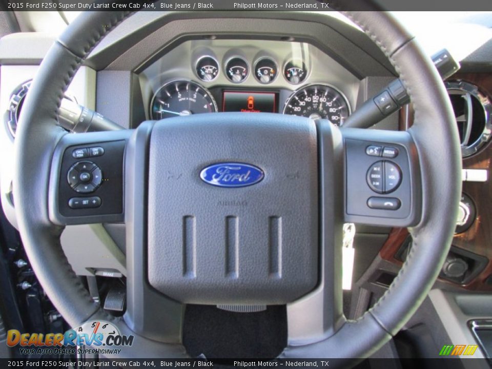 2015 Ford F250 Super Duty Lariat Crew Cab 4x4 Blue Jeans / Black Photo #35