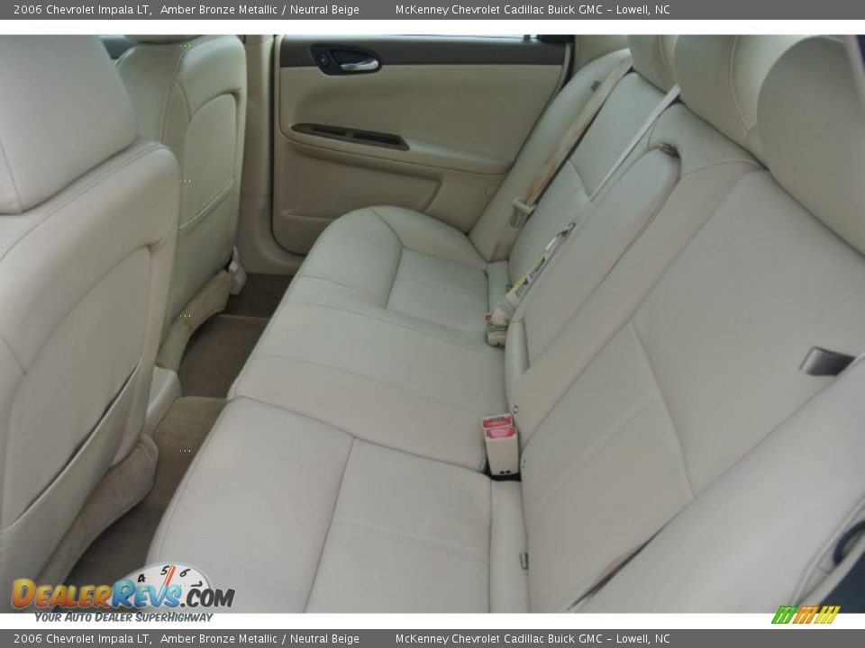 2006 Chevrolet Impala LT Amber Bronze Metallic / Neutral Beige Photo #19