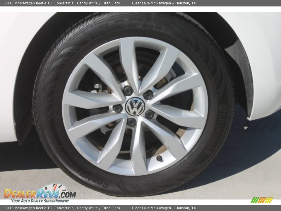 2013 Volkswagen Beetle TDI Convertible Candy White / Titan Black Photo #16