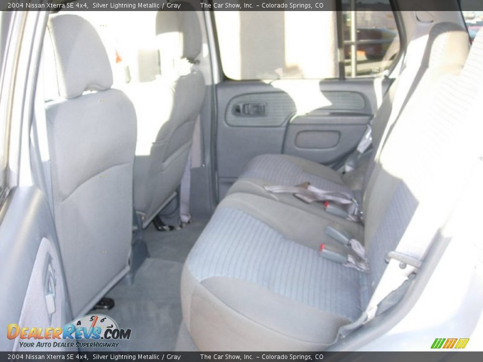 2004 Nissan Xterra SE 4x4 Silver Lightning Metallic / Gray Photo #9