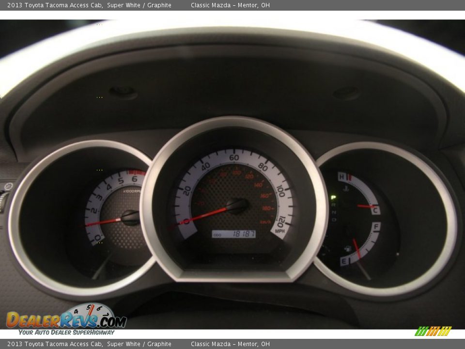 2013 Toyota Tacoma Access Cab Super White / Graphite Photo #7