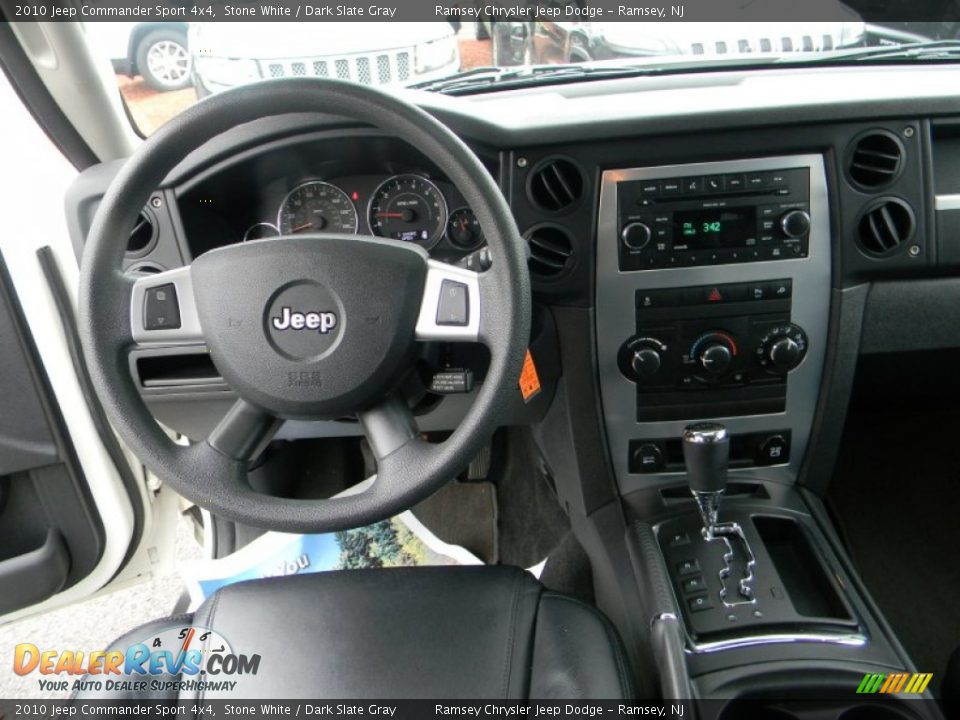 2010 Jeep Commander Sport 4x4 Stone White / Dark Slate Gray Photo #15