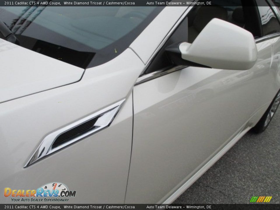 2011 Cadillac CTS 4 AWD Coupe White Diamond Tricoat / Cashmere/Cocoa Photo #24