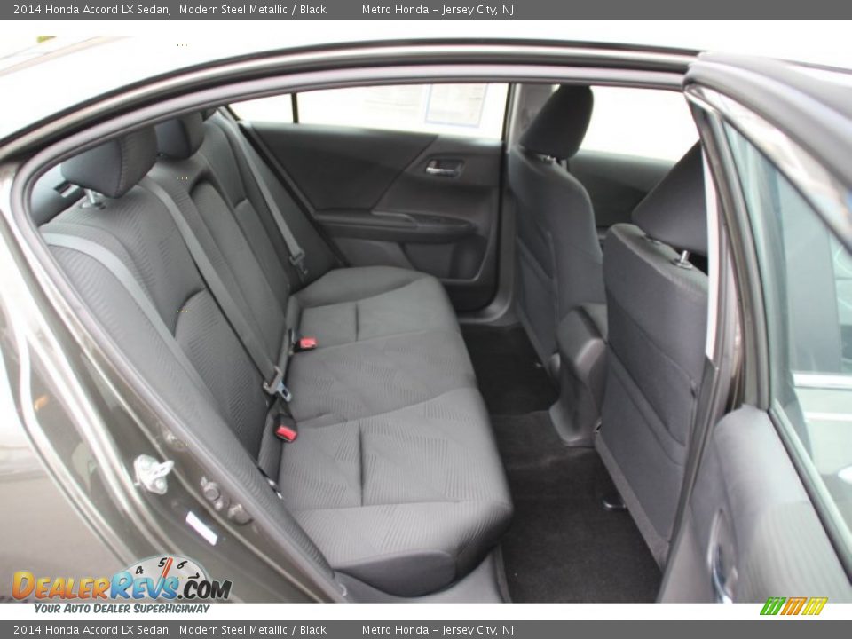 2014 Honda Accord LX Sedan Modern Steel Metallic / Black Photo #25