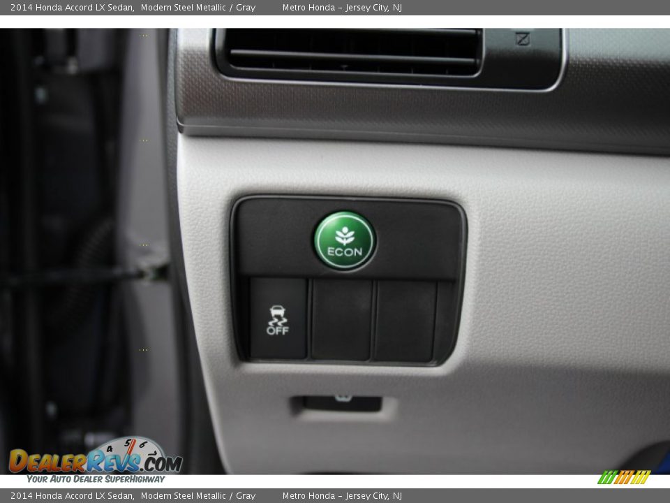 Controls of 2014 Honda Accord LX Sedan Photo #21