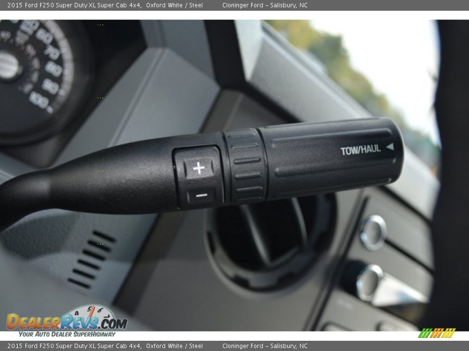 2015 Ford F250 Super Duty XL Super Cab 4x4 Oxford White / Steel Photo #15