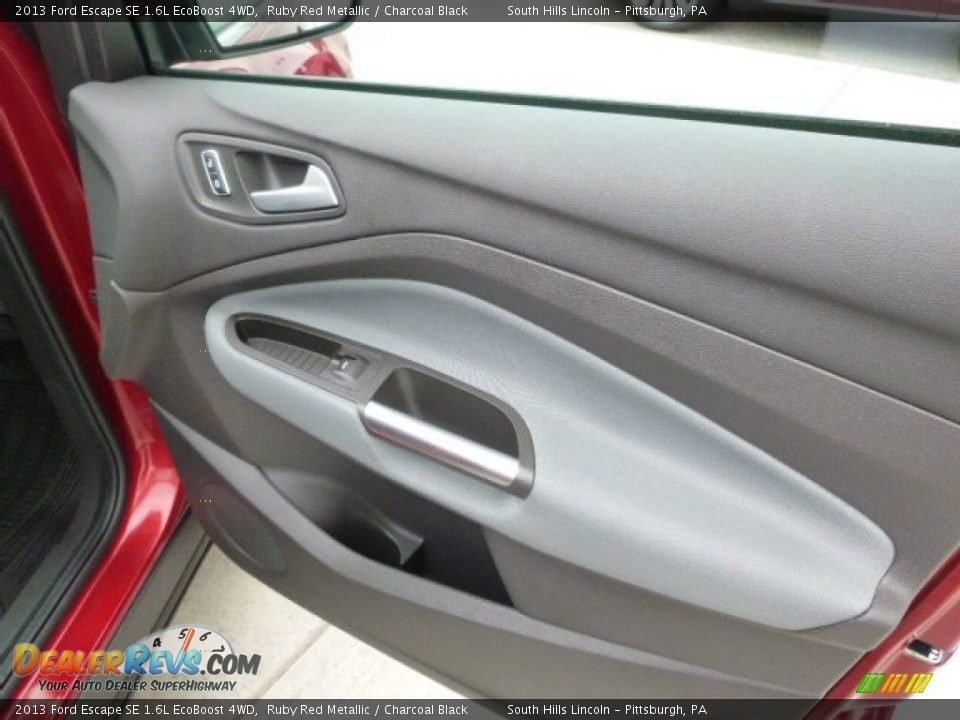 2013 Ford Escape SE 1.6L EcoBoost 4WD Ruby Red Metallic / Charcoal Black Photo #12