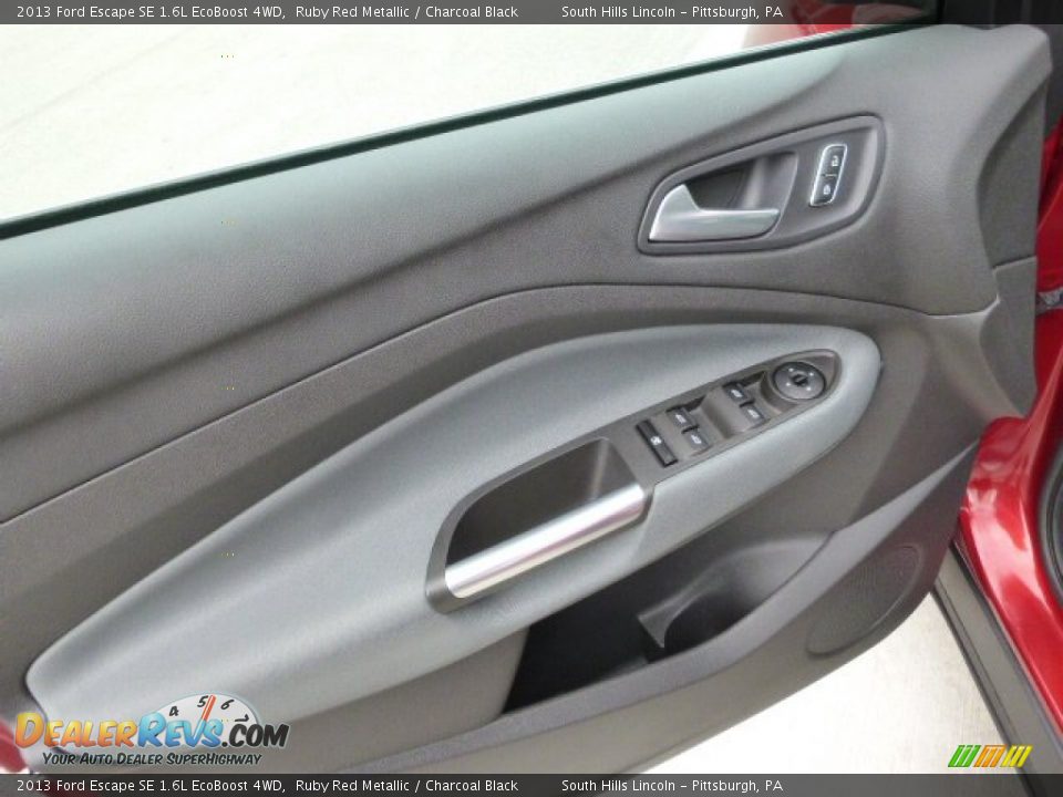 2013 Ford Escape SE 1.6L EcoBoost 4WD Ruby Red Metallic / Charcoal Black Photo #18