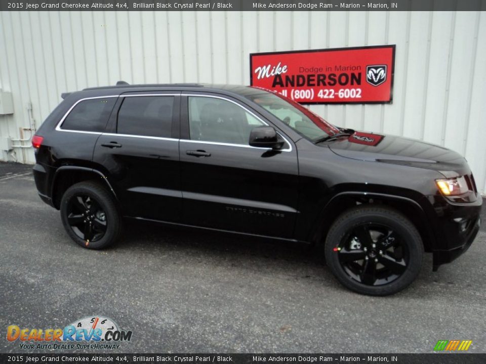2015 Jeep Grand Cherokee Altitude 4x4 Brilliant Black Crystal Pearl / Black Photo #2