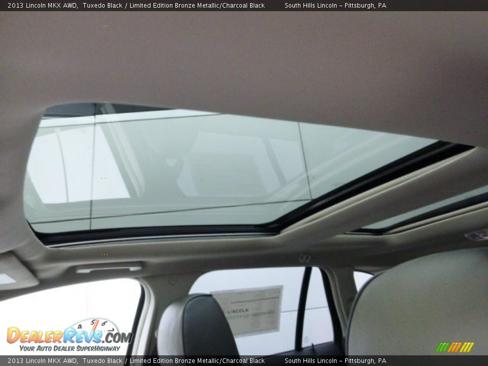 2013 Lincoln MKX AWD Tuxedo Black / Limited Edition Bronze Metallic/Charcoal Black Photo #20