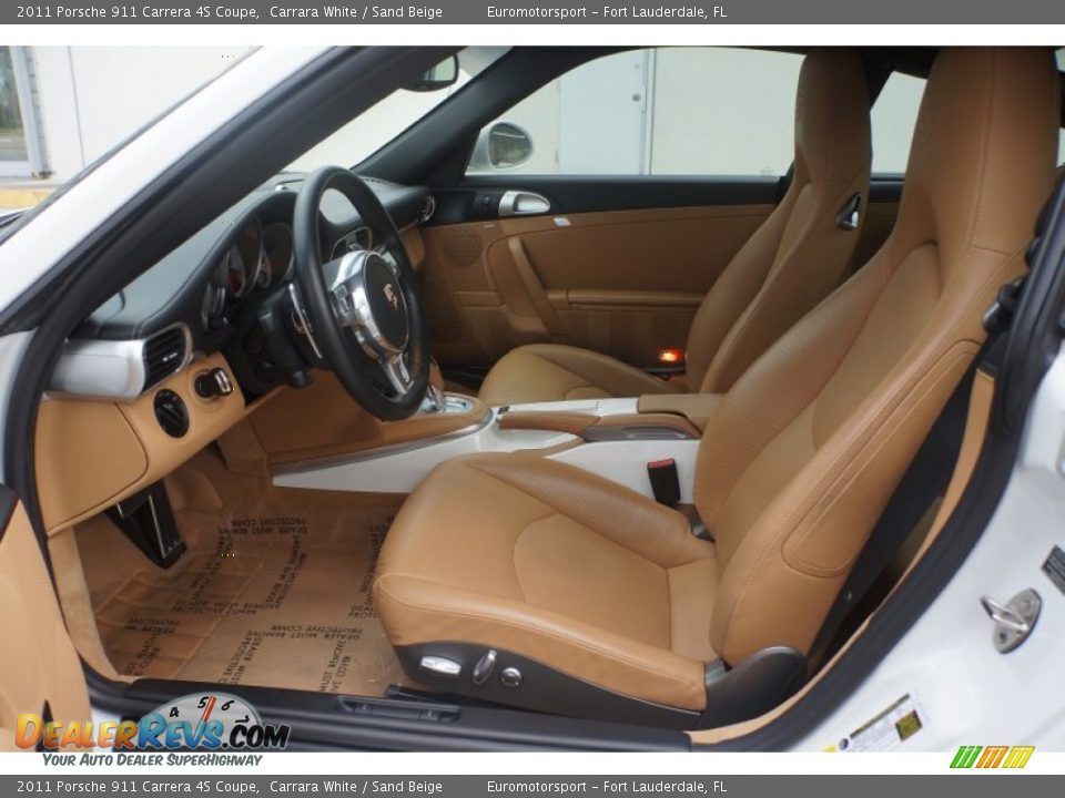 Front Seat of 2011 Porsche 911 Carrera 4S Coupe Photo #33
