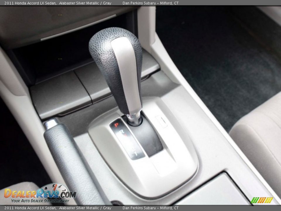 2011 Honda Accord LX Sedan Alabaster Silver Metallic / Gray Photo #15