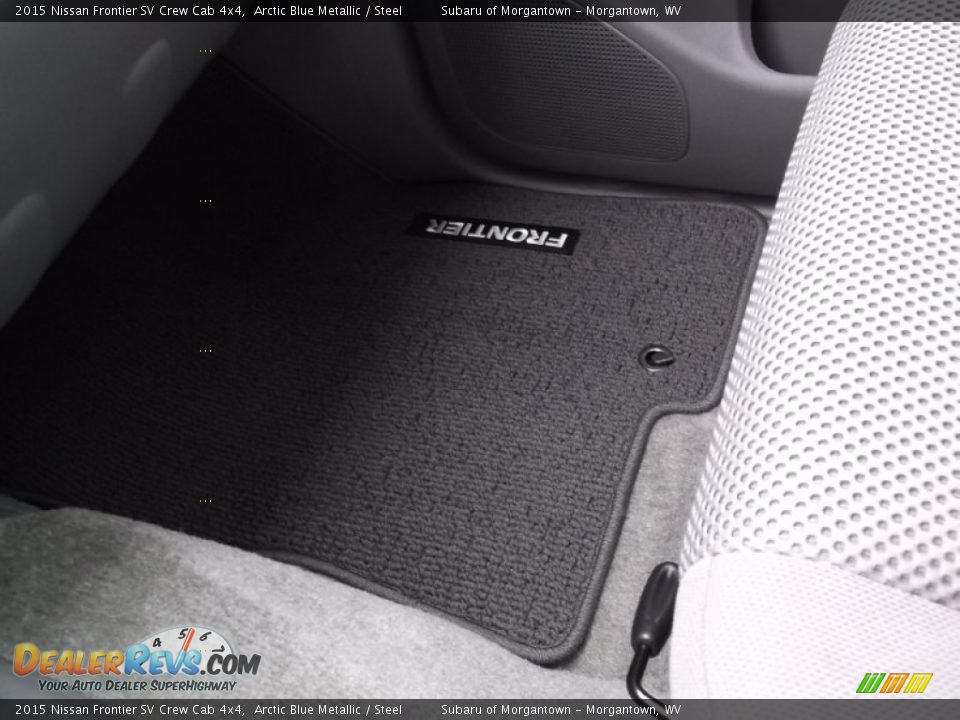 2015 Nissan Frontier SV Crew Cab 4x4 Arctic Blue Metallic / Steel Photo #17
