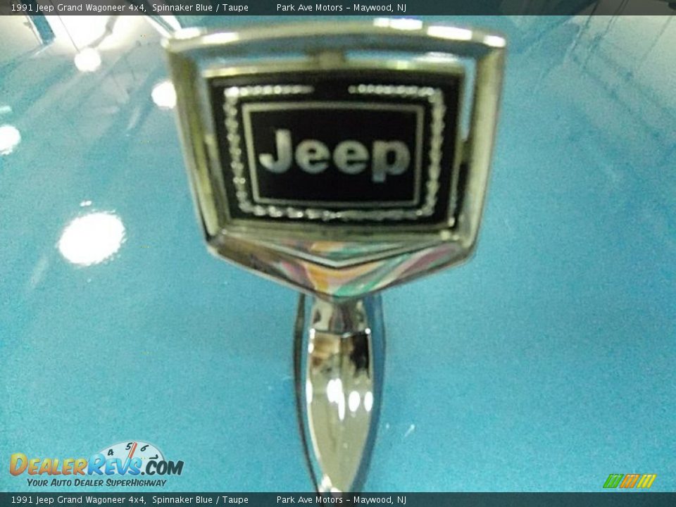1991 Jeep Grand Wagoneer 4x4 Spinnaker Blue / Taupe Photo #12