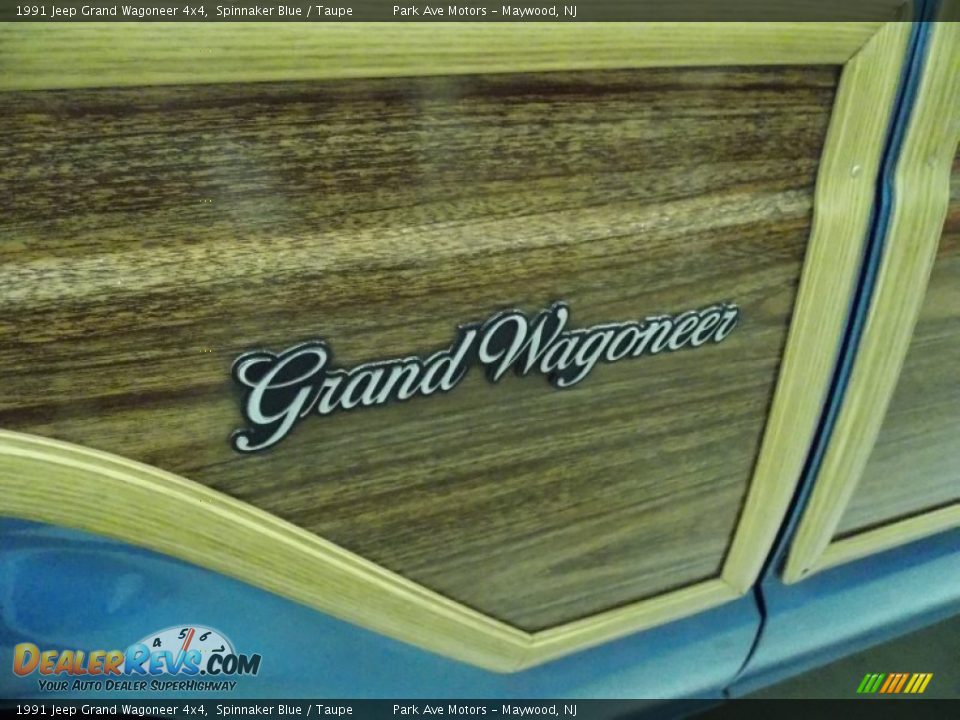 1991 Jeep Grand Wagoneer 4x4 Spinnaker Blue / Taupe Photo #24