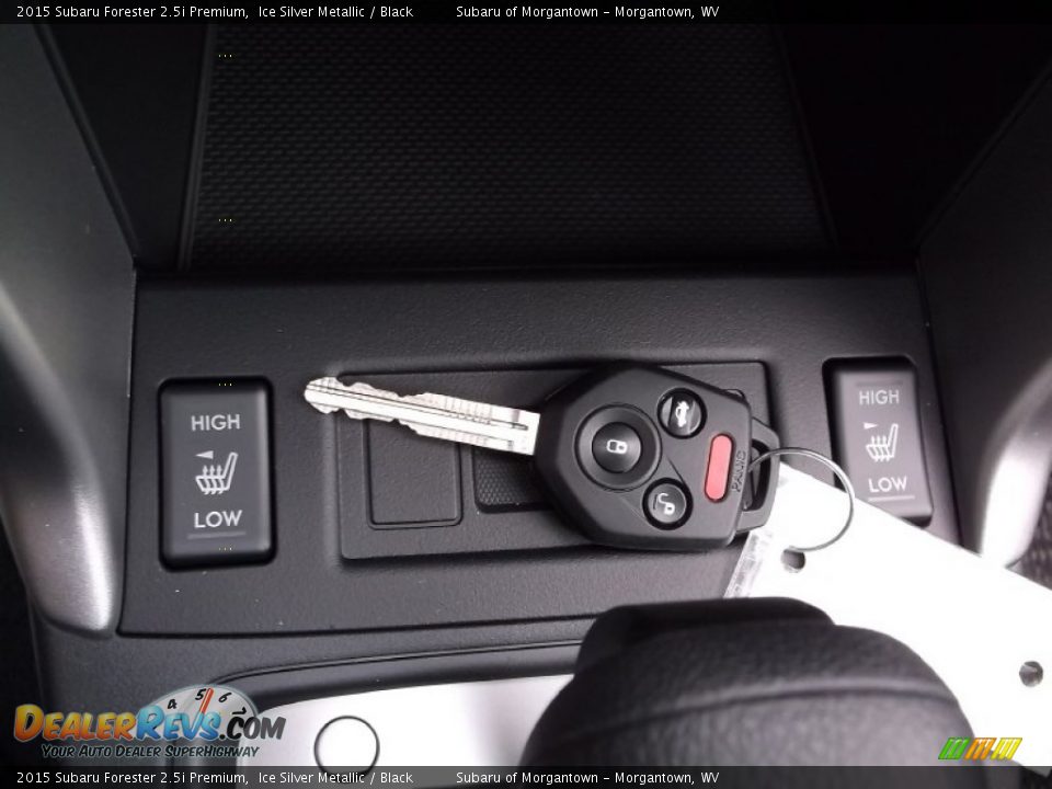 2015 Subaru Forester 2.5i Premium Ice Silver Metallic / Black Photo #17