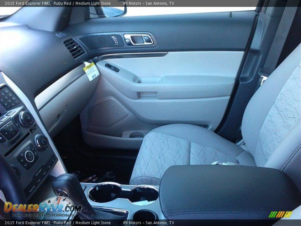2015 Ford Explorer FWD Ruby Red / Medium Light Stone Photo #24